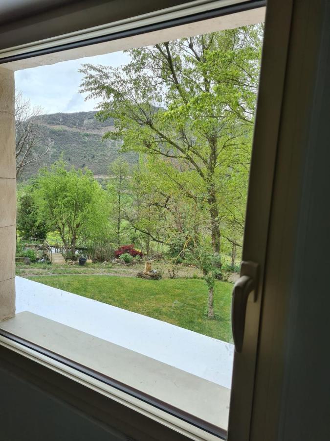 Gite Du Vallon Des Sources Millau Exterior photo