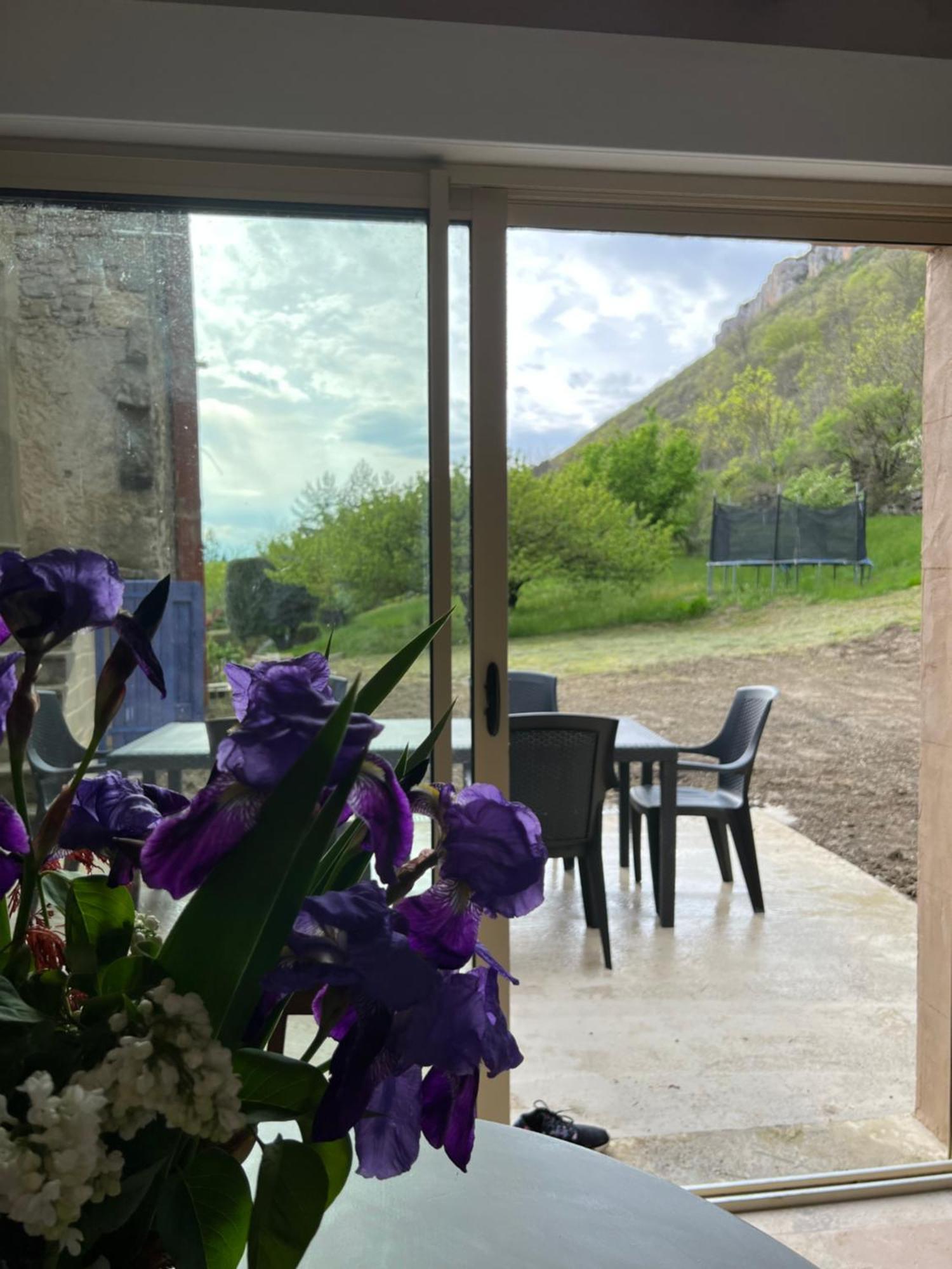 Gite Du Vallon Des Sources Millau Exterior photo